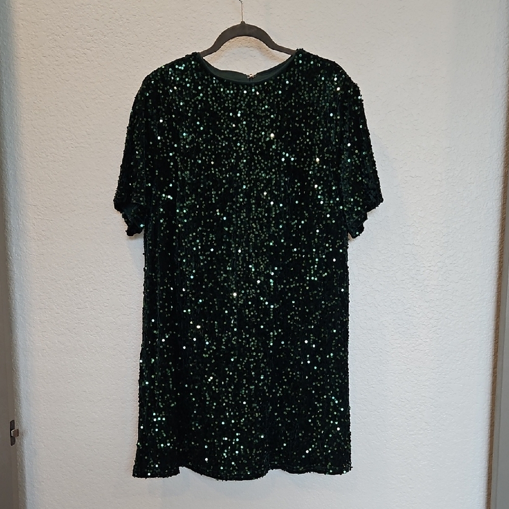 ARULA Elegant Green Dress